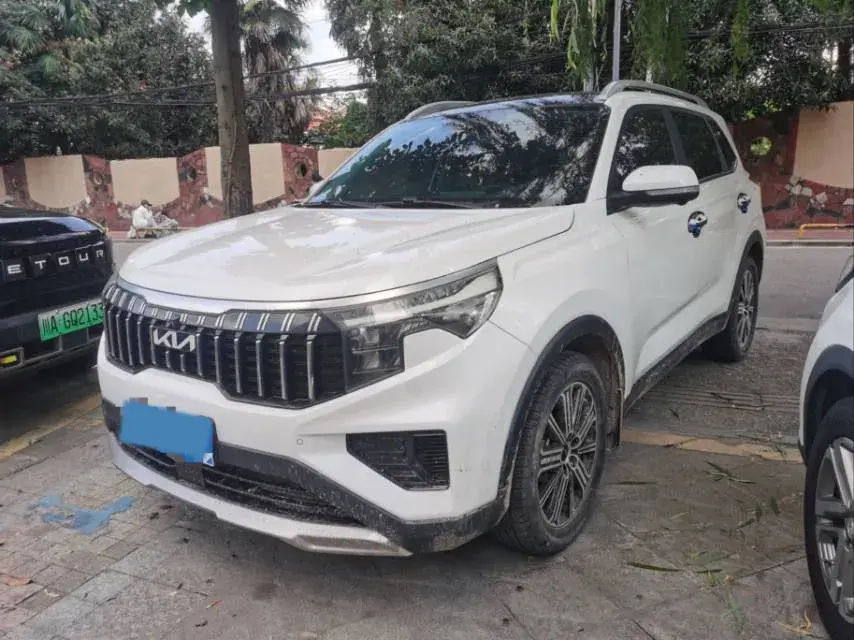 2021 KIA SPORTAGE view 1