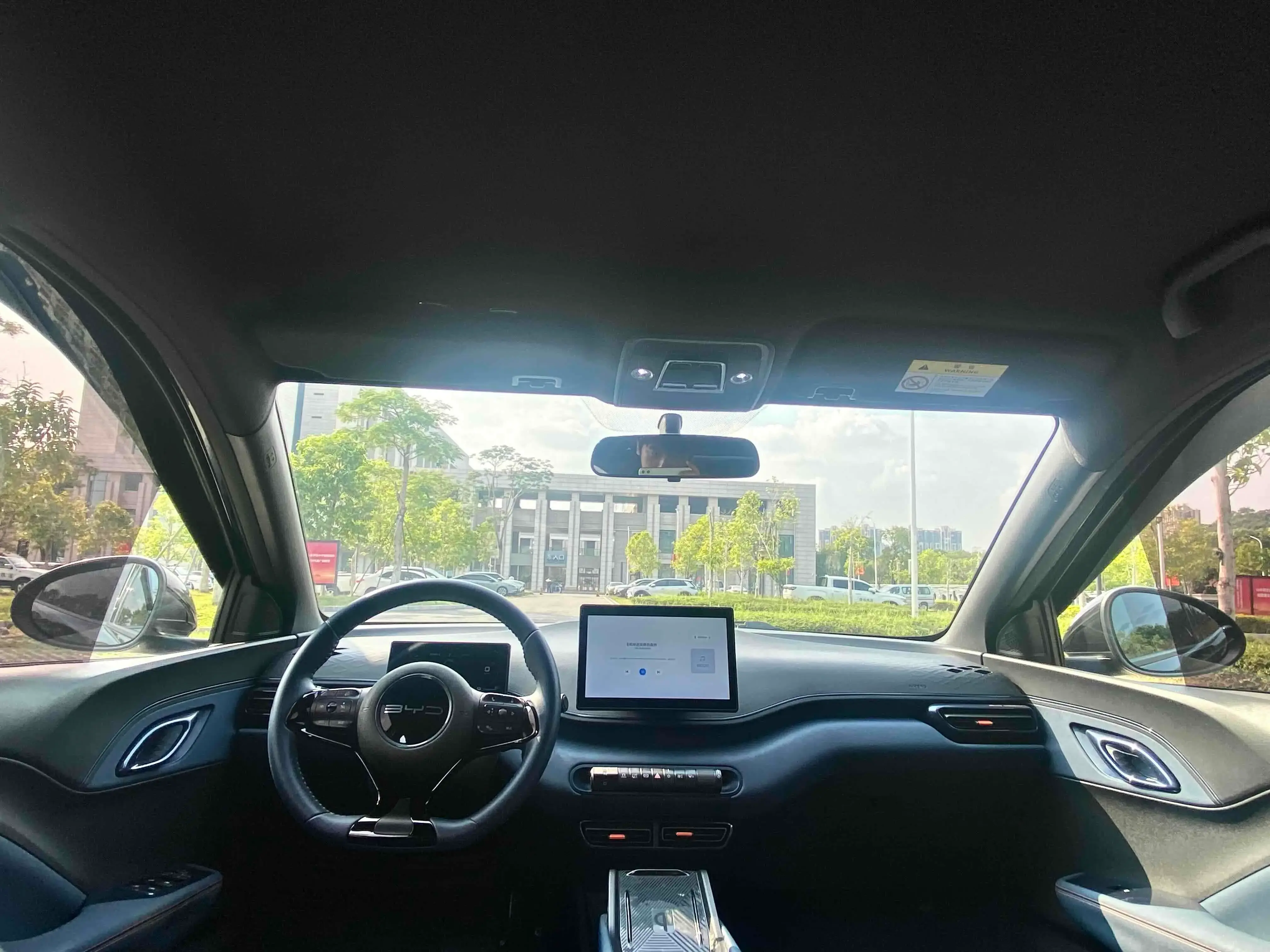 2023 BYD SEAGULL thumbnail 3