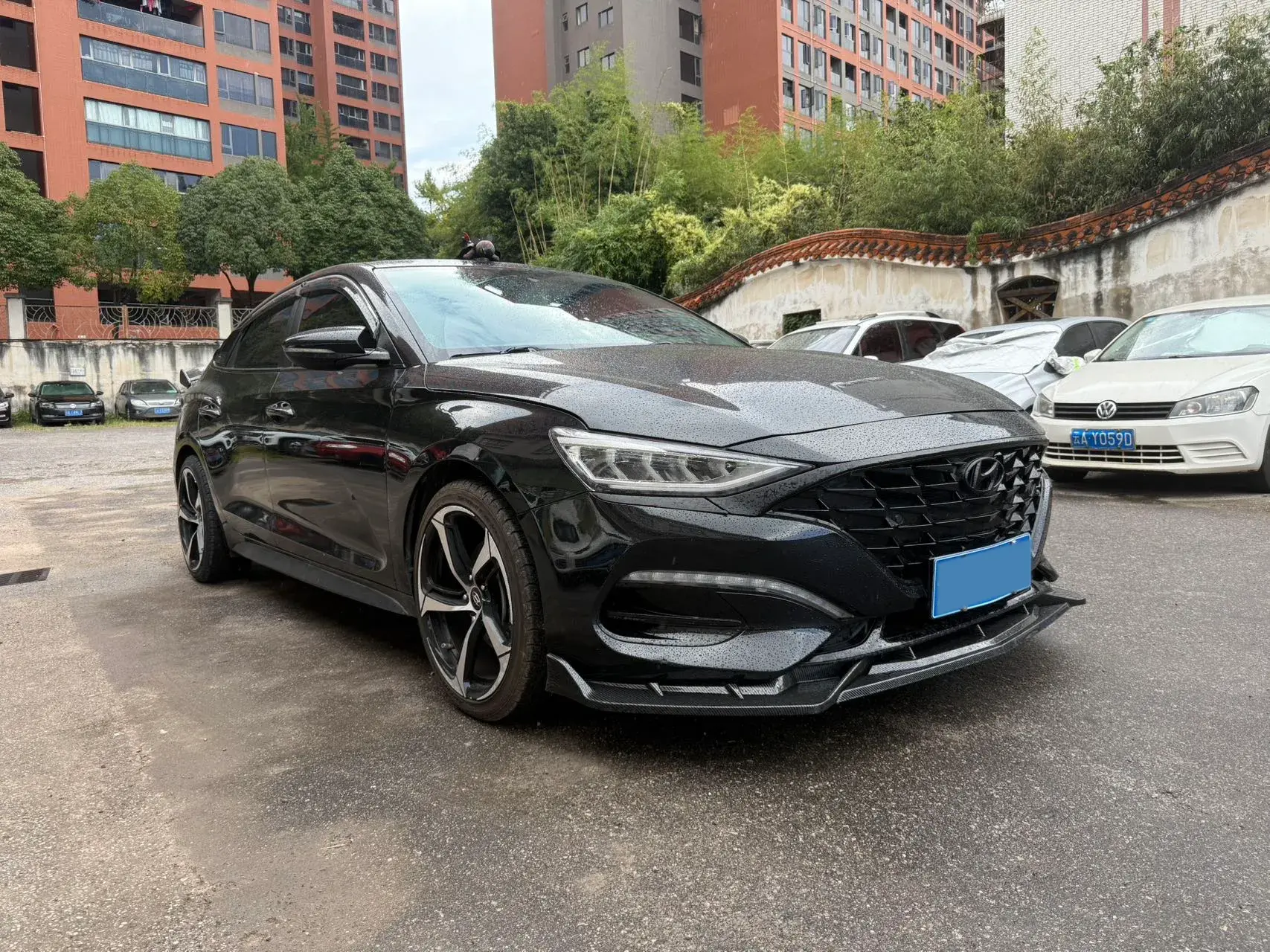 2019 HYUNDAI LA thumbnail 2