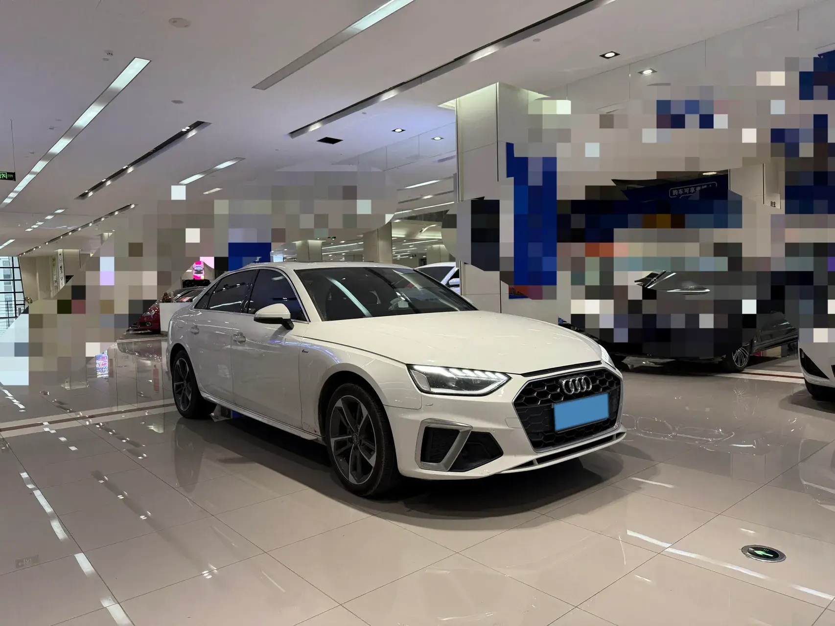 2020 AUDI A4L thumbnail 2