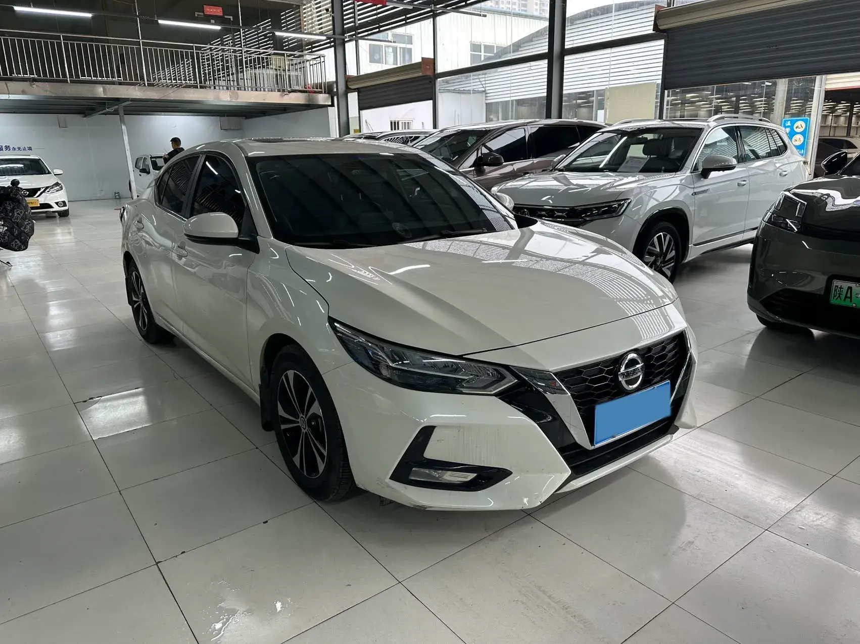 2021 NISSAN SYLPHY thumbnail 3