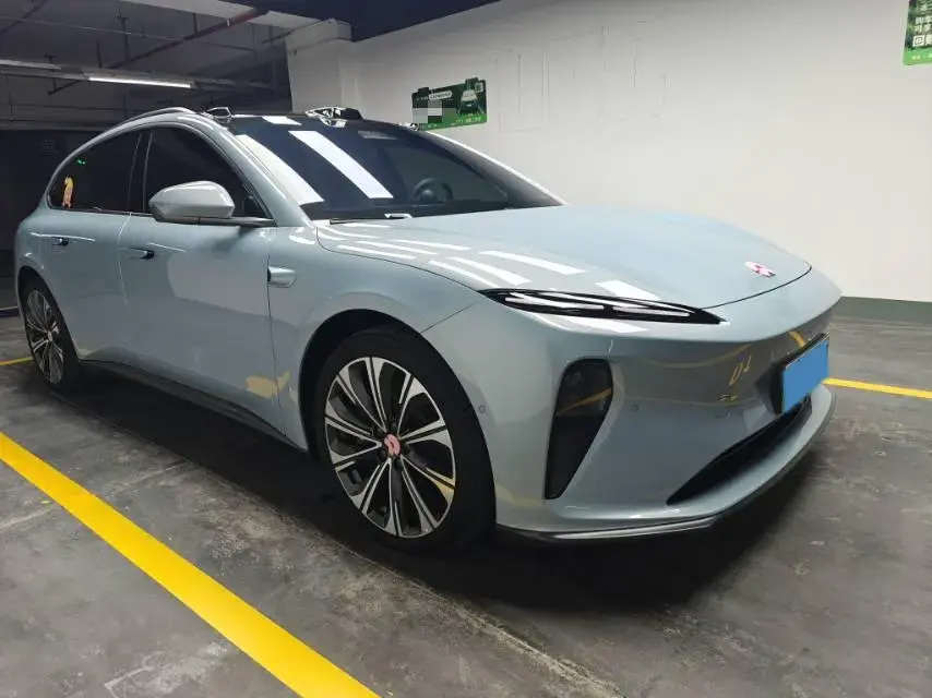 2023 NIO ET5T thumbnail 3