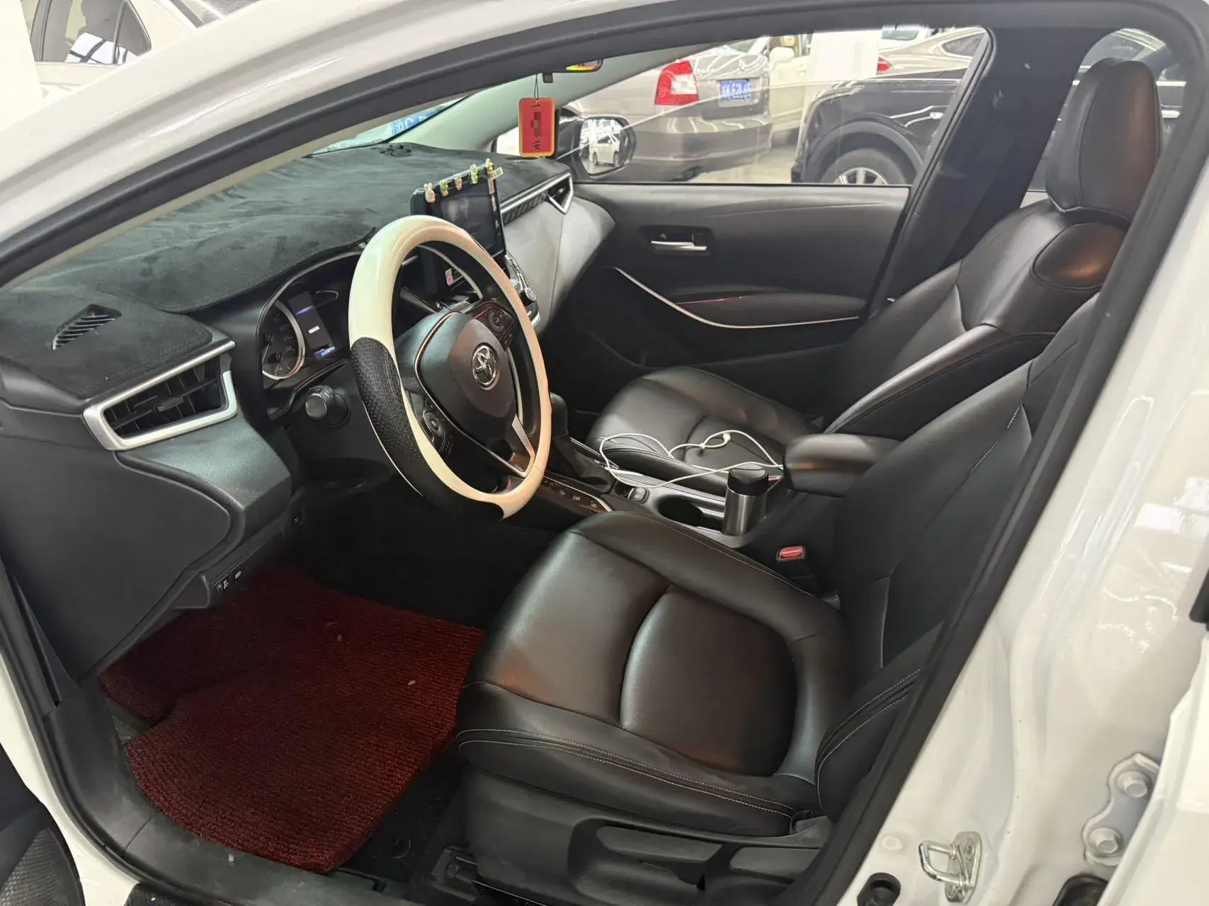 2022 TOYOTA COROLLA thumbnail 3