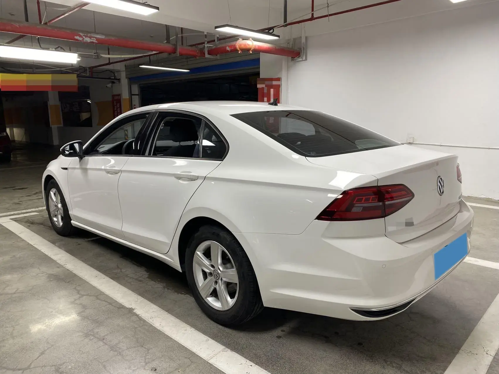 2019 VOLKSWAGEN LAMANDO thumbnail 3