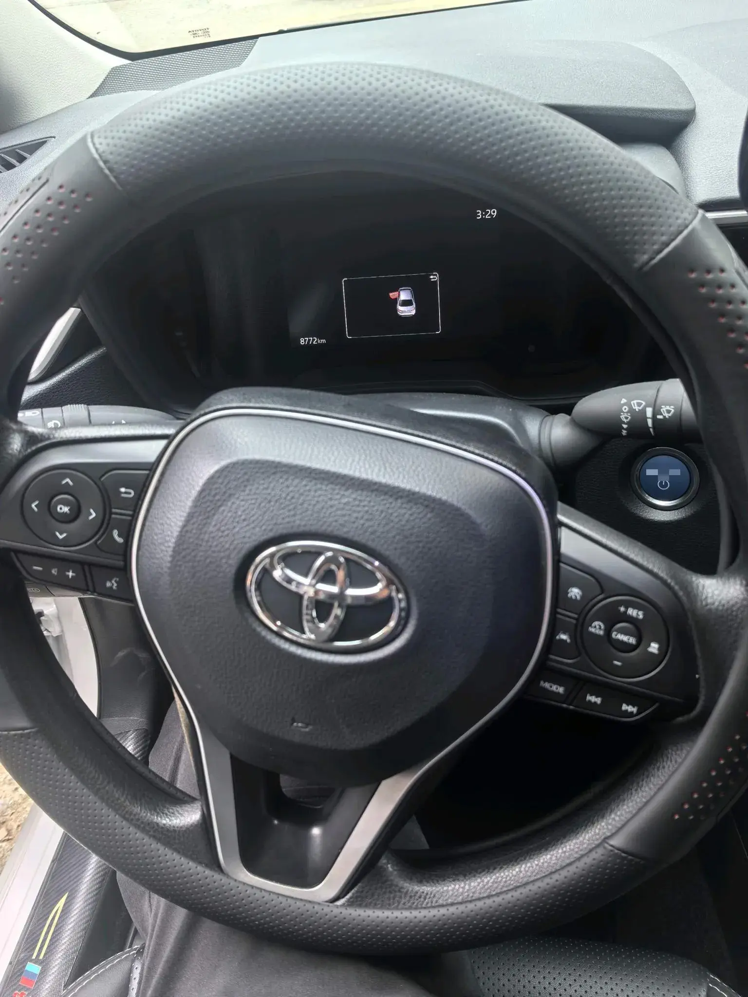 2023 TOYOTA COROLLA thumbnail 4