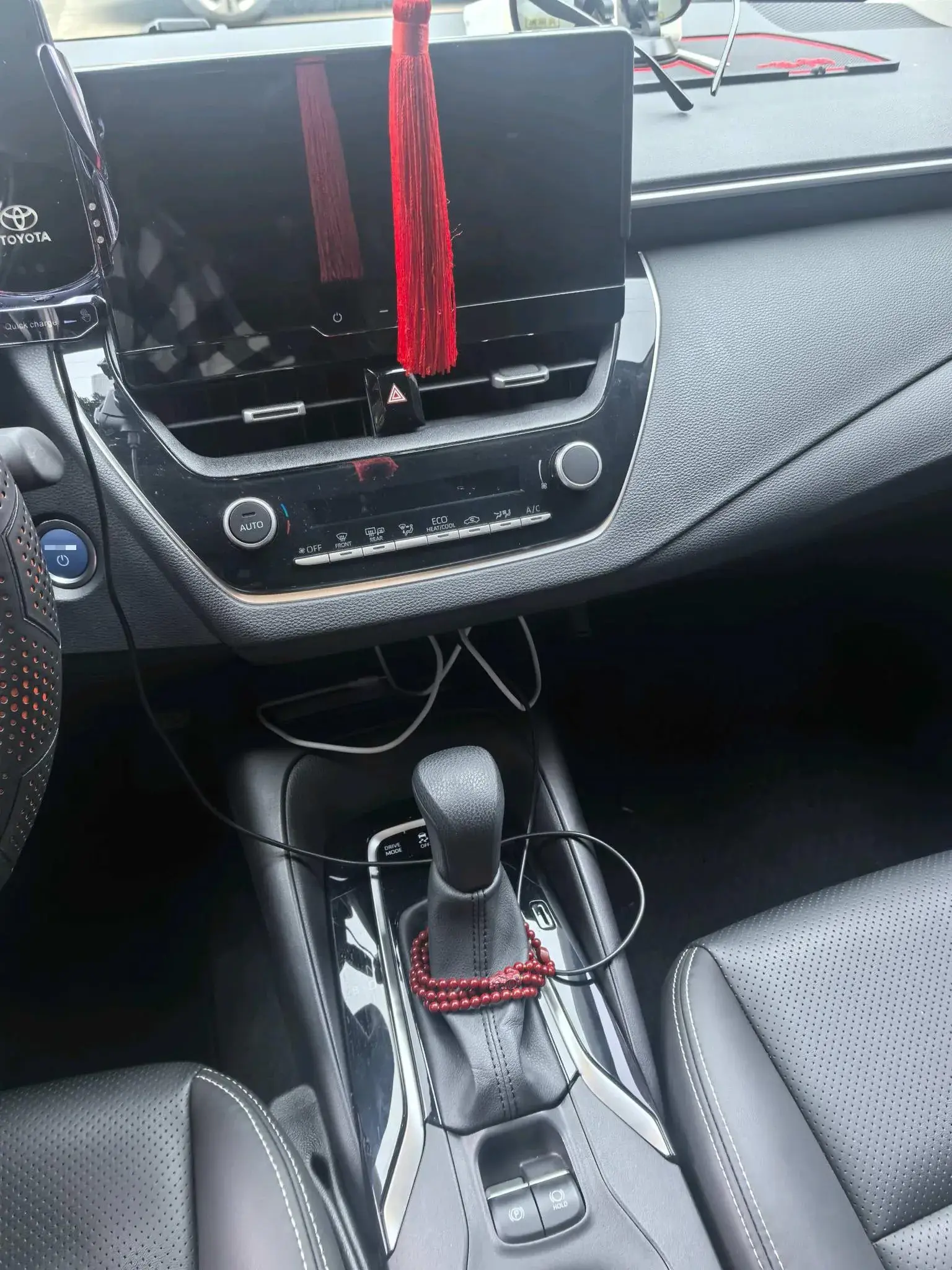 2023 TOYOTA COROLLA thumbnail 3