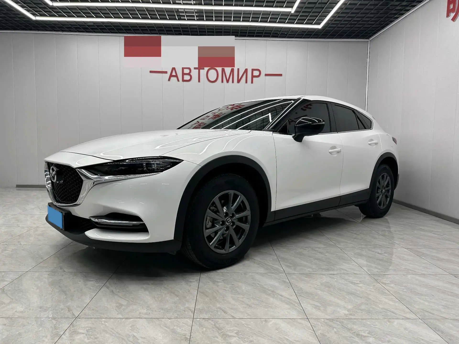 2021 MAZDA CX-4 view 1