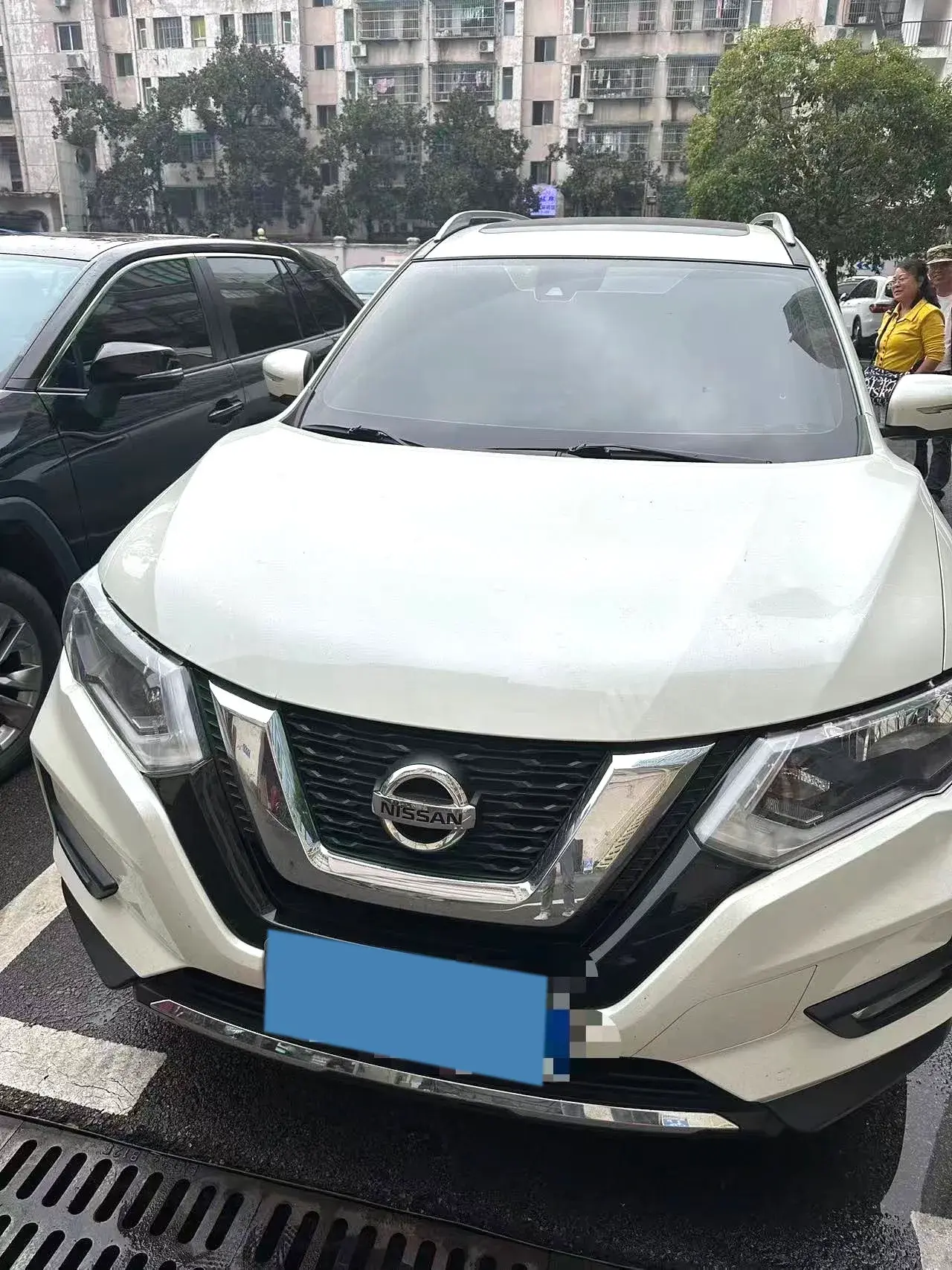 2020 NISSAN X-TRAIL thumbnail 2