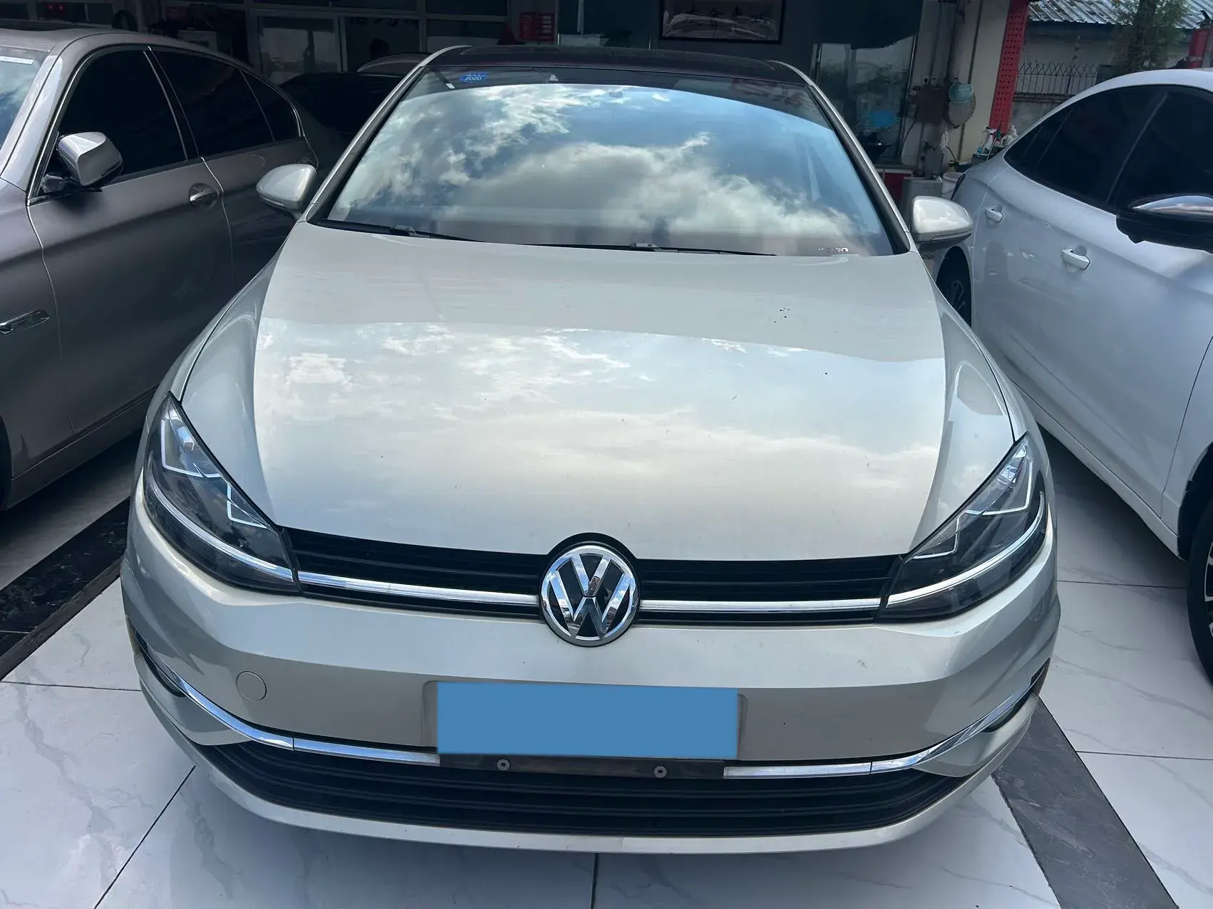 2018 VOLKSWAGEN GOLF thumbnail 2