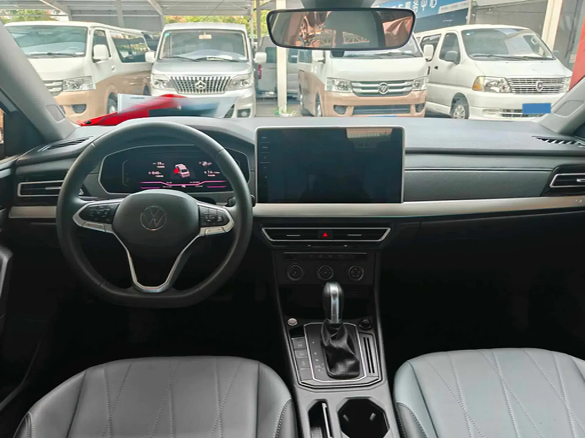 2024 VOLKSWAGEN LAVIDA thumbnail 4