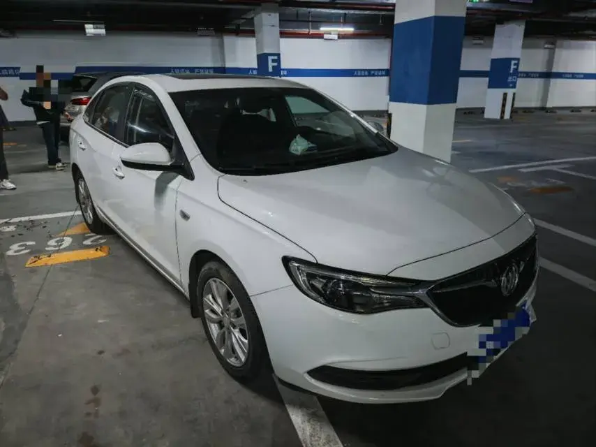 2021 BUICK EXCELLE thumbnail 3