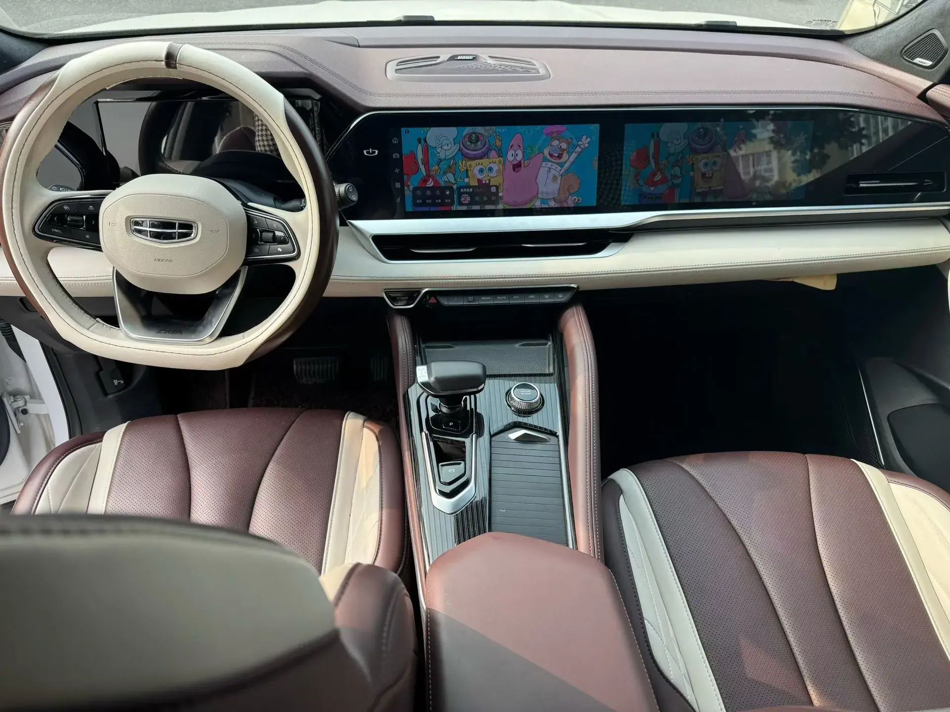 2023 GEELY MONJARO thumbnail 3