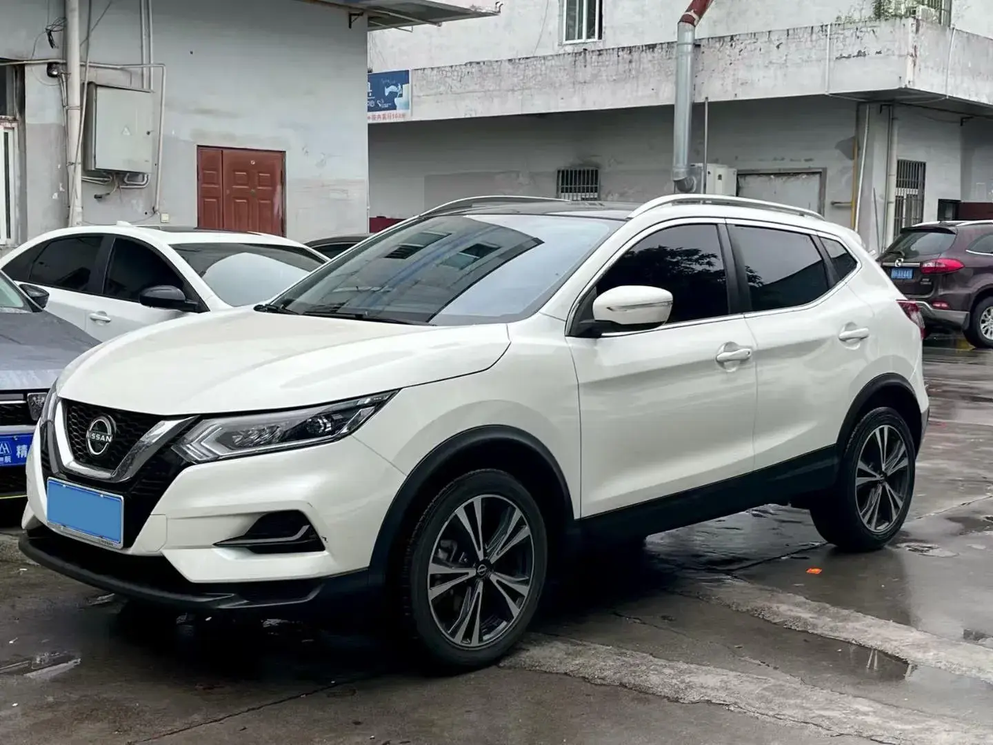 2023 NISSAN QASHQAI thumbnail 2