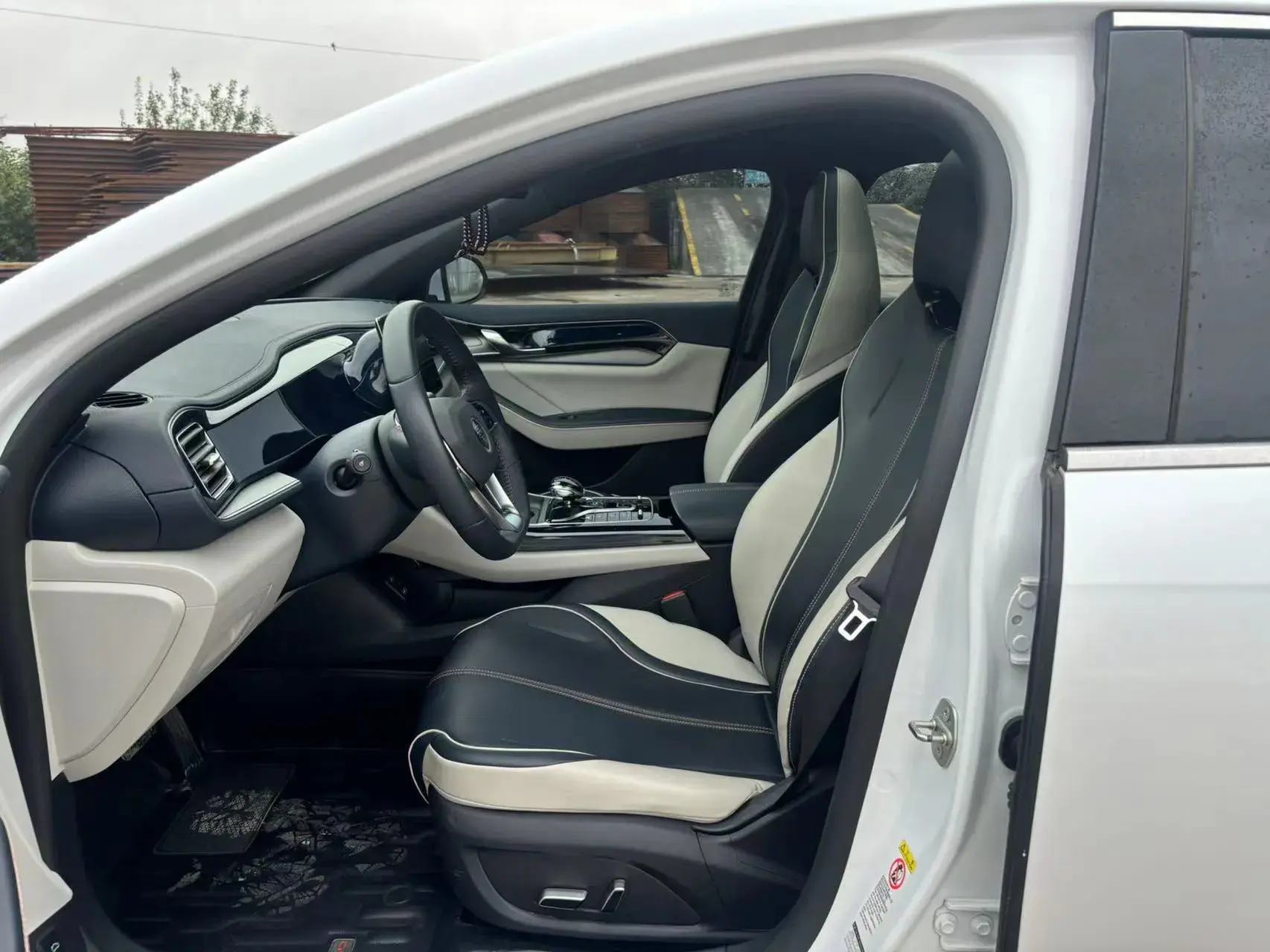 2021 BYD QIN thumbnail 4