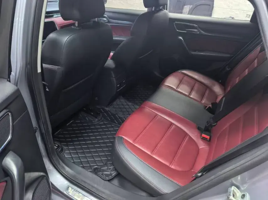 2017 MG MG6 thumbnail 3