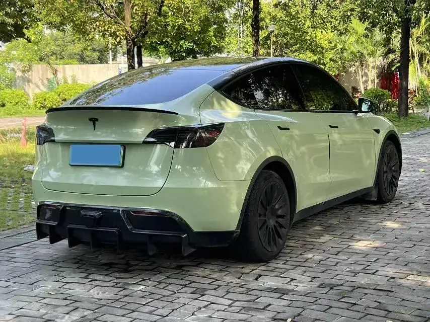 2022 TESLA MODEL thumbnail 4