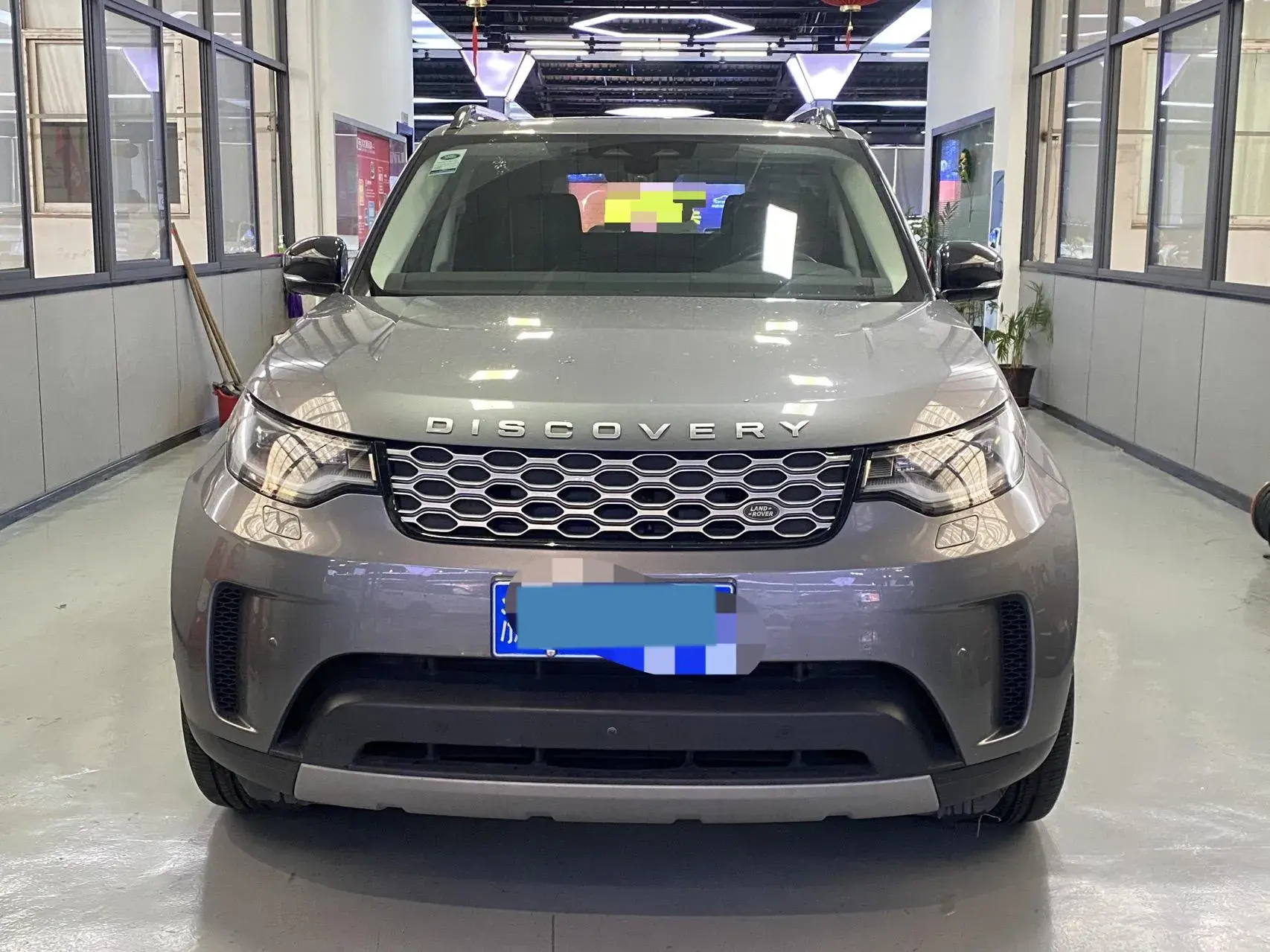 2024 LAND ROVER thumbnail 2