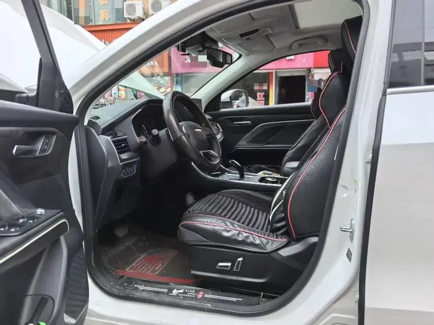 2021 HAVAL H6 thumbnail 3