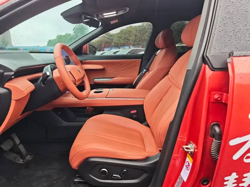 2024 DEEPAL S07 thumbnail 4