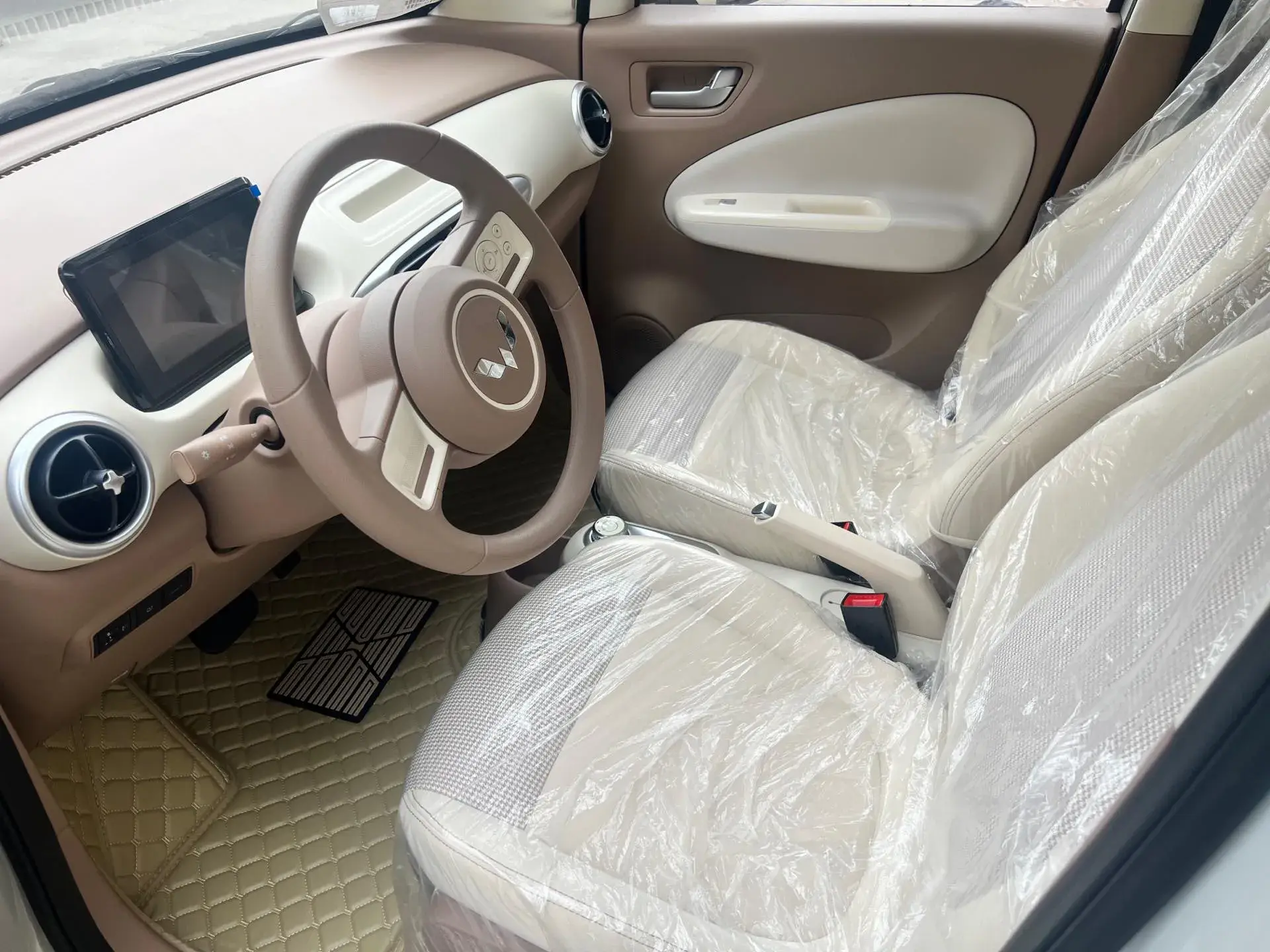 2024 WULING HONGGUANG thumbnail 4