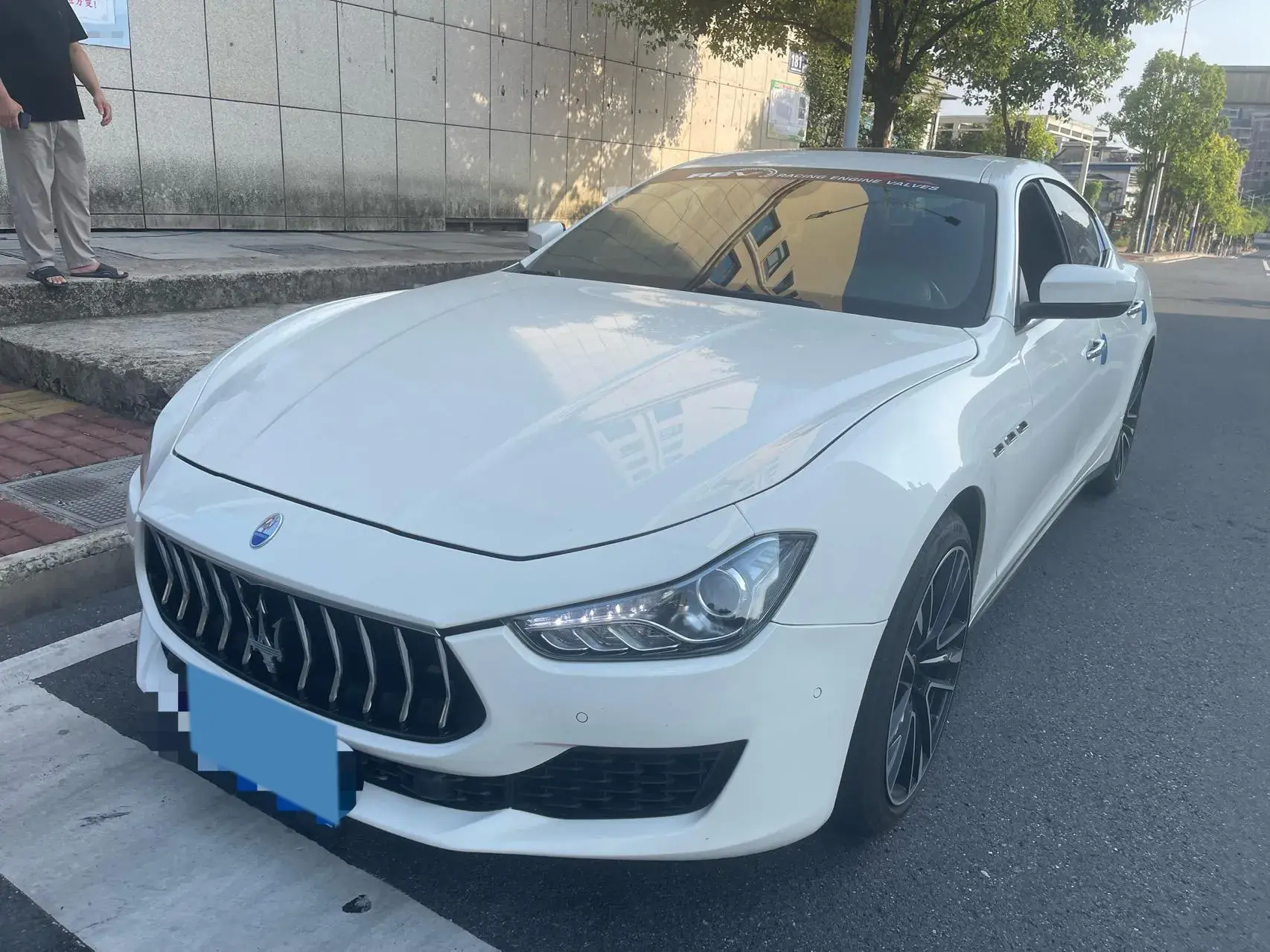 2018 MASERATI GHIBLI view 1