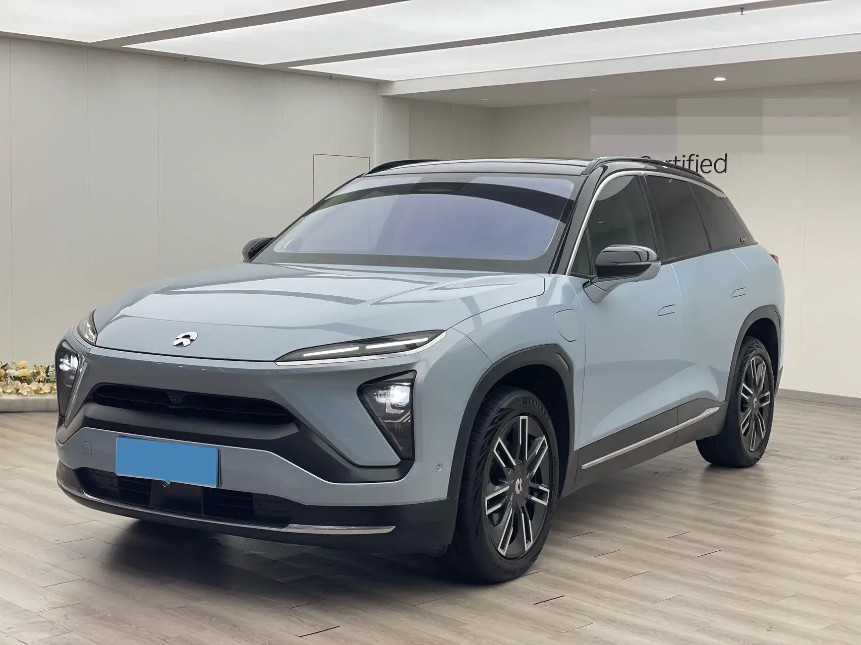 2020 NIO ES6 view 1