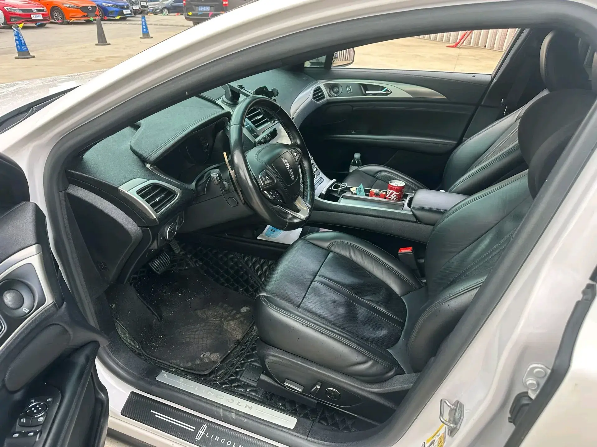 2020 LINCOLN MKZ thumbnail 2