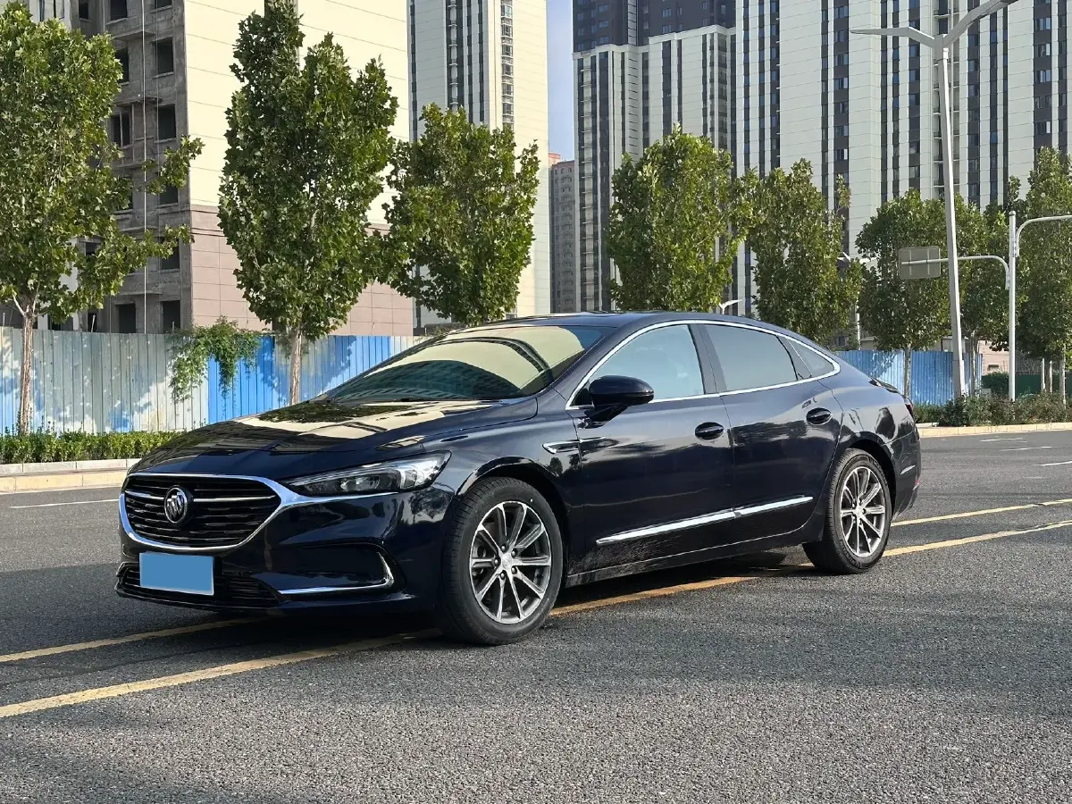 2021 Buick Larcosse 2.0T 237HP L4 9AT