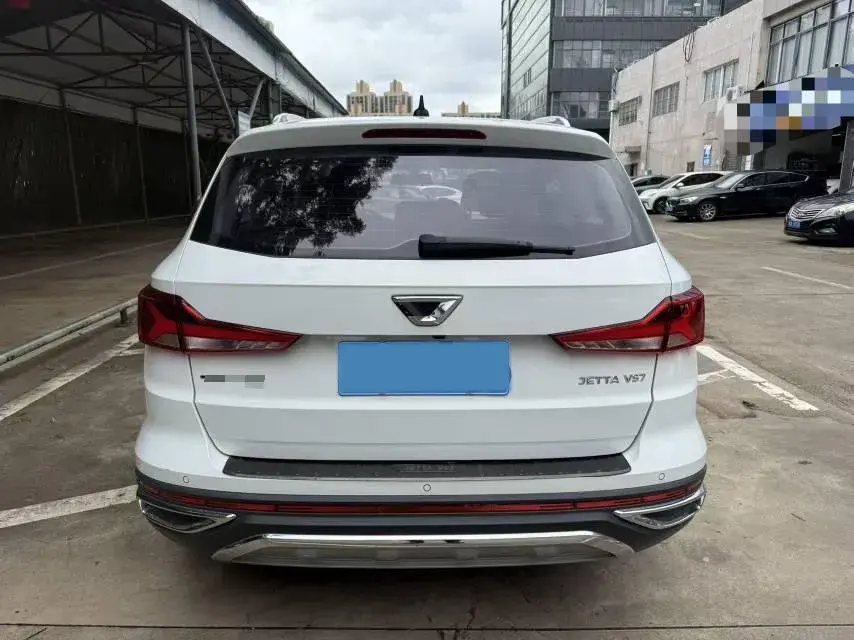 2022 JETTA VS7 thumbnail 4