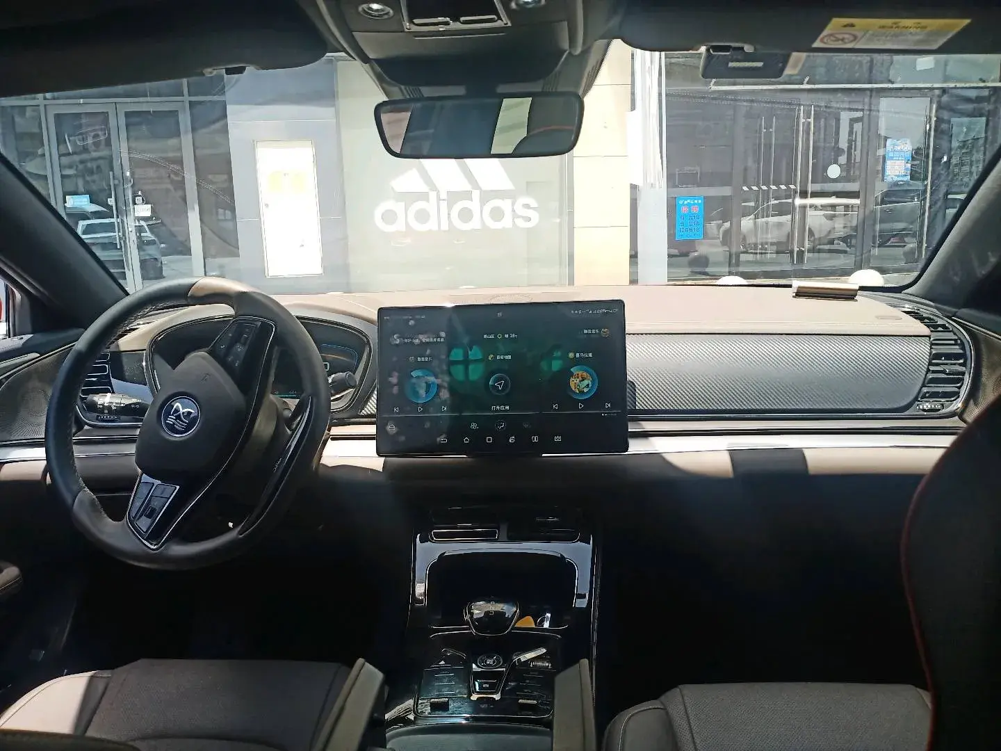 2020 BYD HAN thumbnail 4