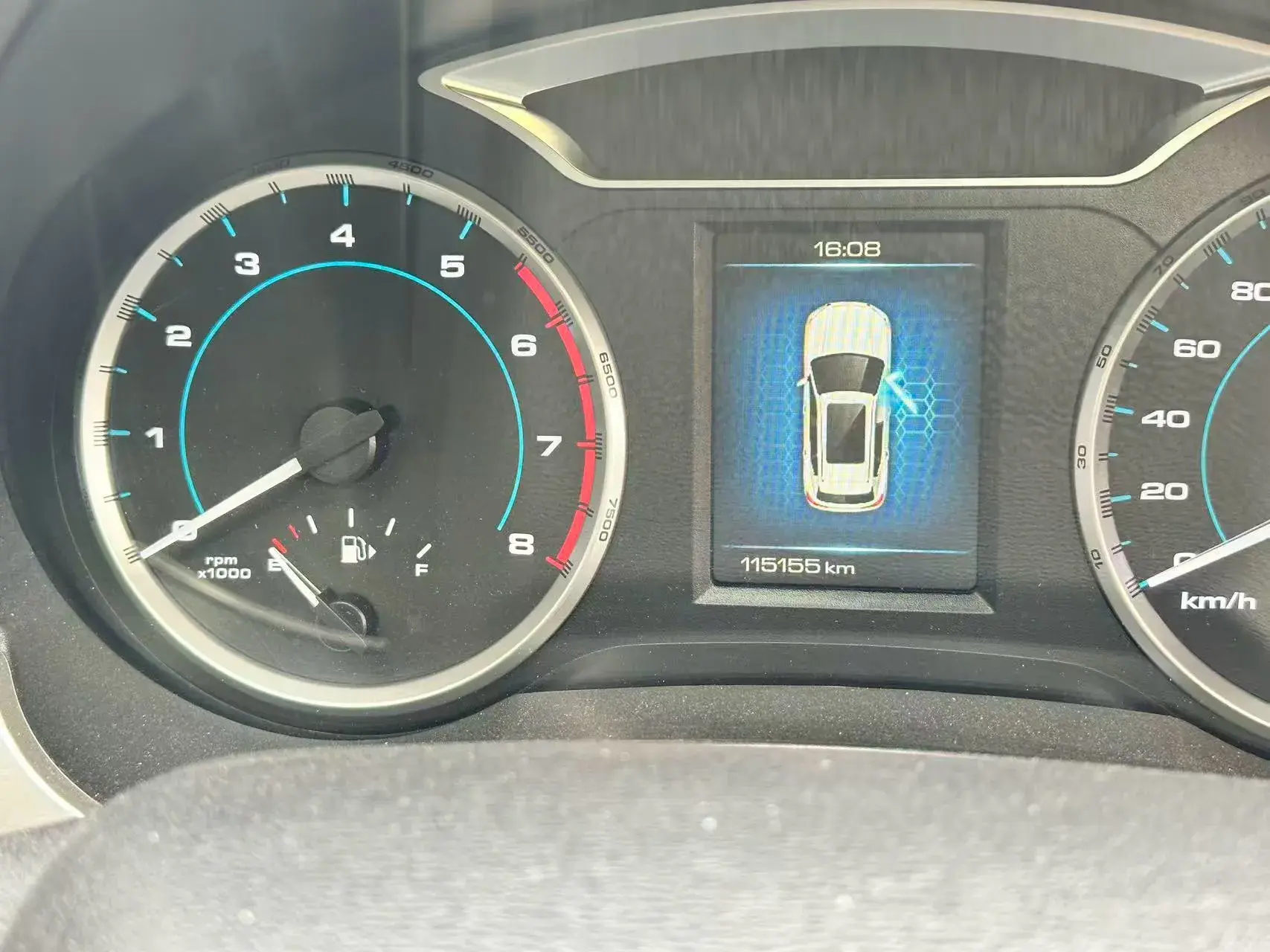 2017 HAVAL H7 thumbnail 4