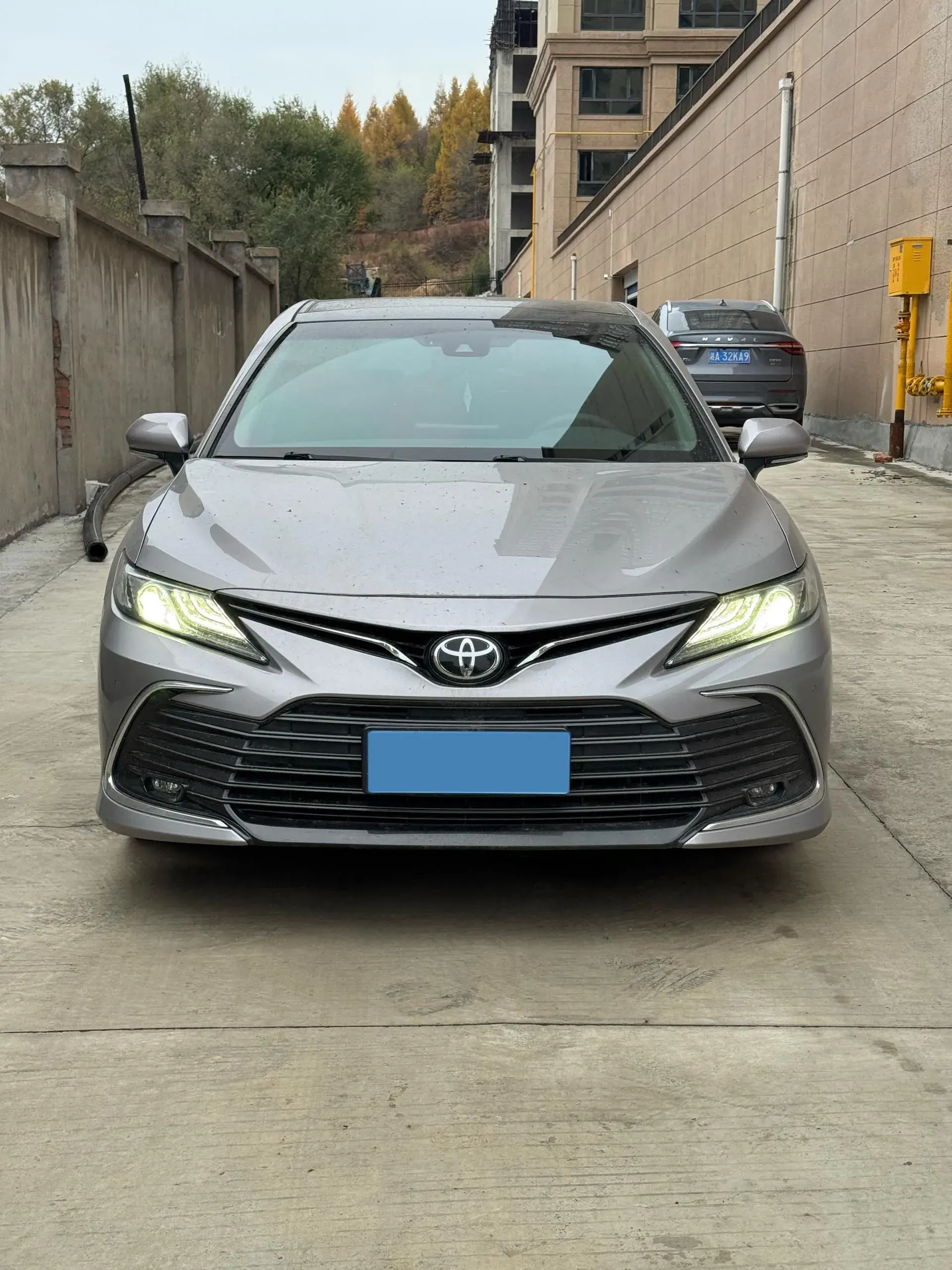 2021 TOYOTA CAMRY thumbnail 2