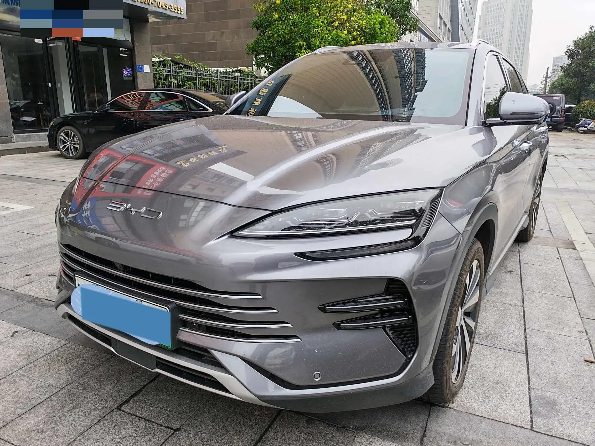 2023 BYD SONG view 1