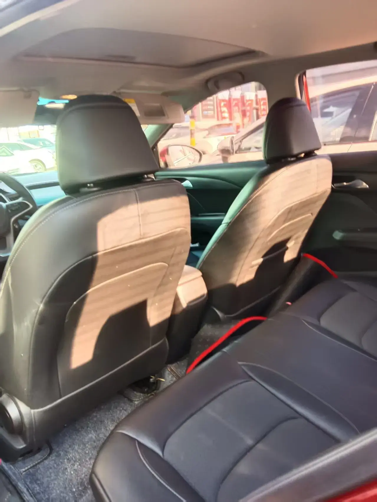 2019 CHEVROLET CAVALIER thumbnail 4