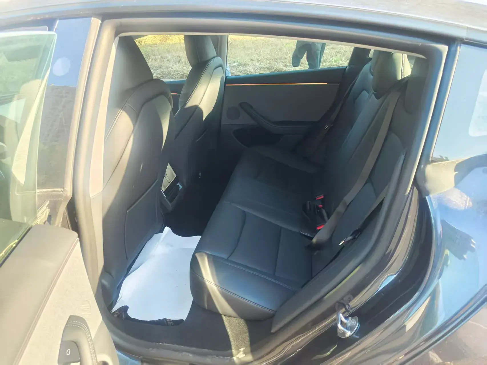 2025 TESLA MODEL thumbnail 4