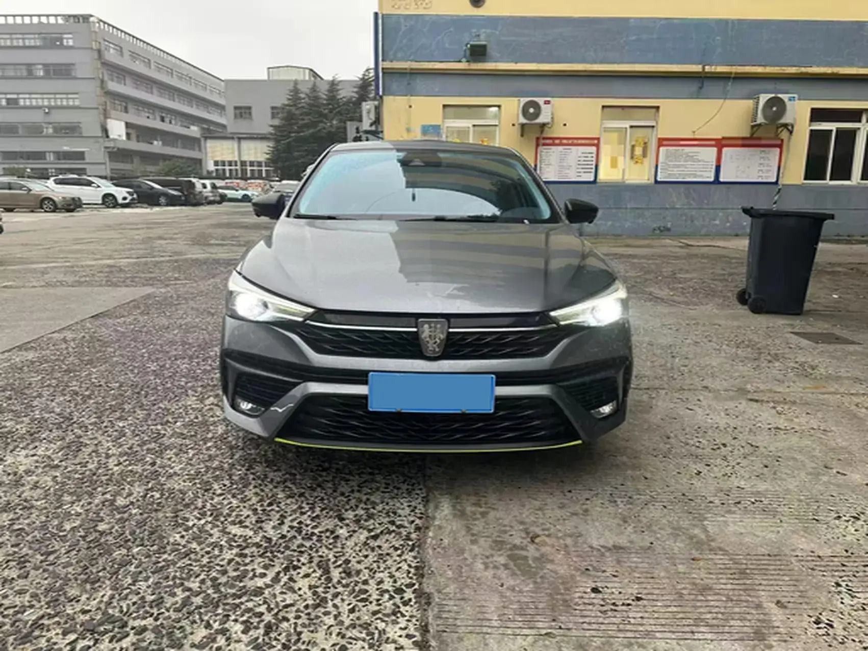 2021 ROEWE I5 thumbnail 3