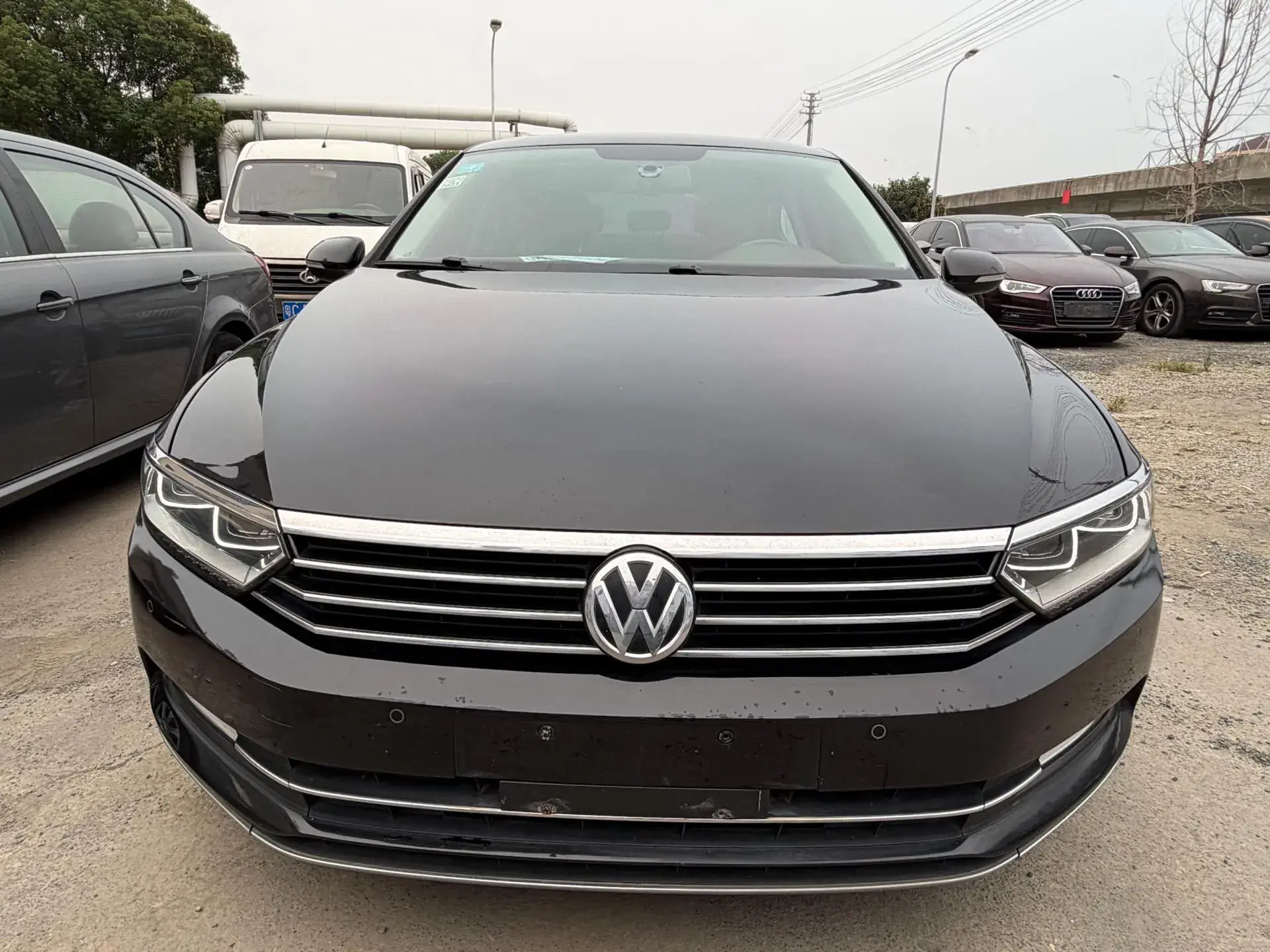 2019 VOLKSWAGEN MAGOTAN thumbnail 2