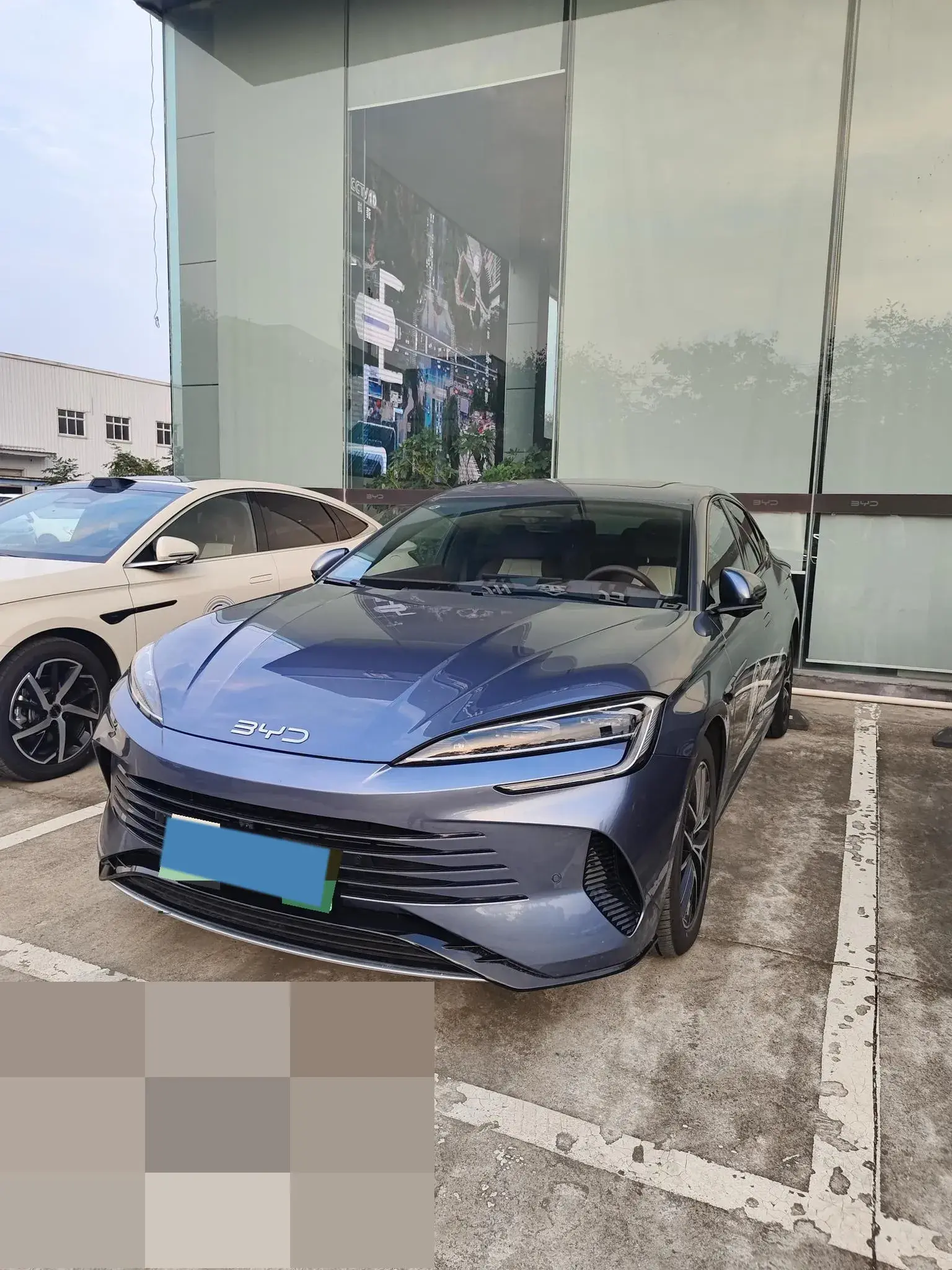 2025 BYD SEAL07 view 1