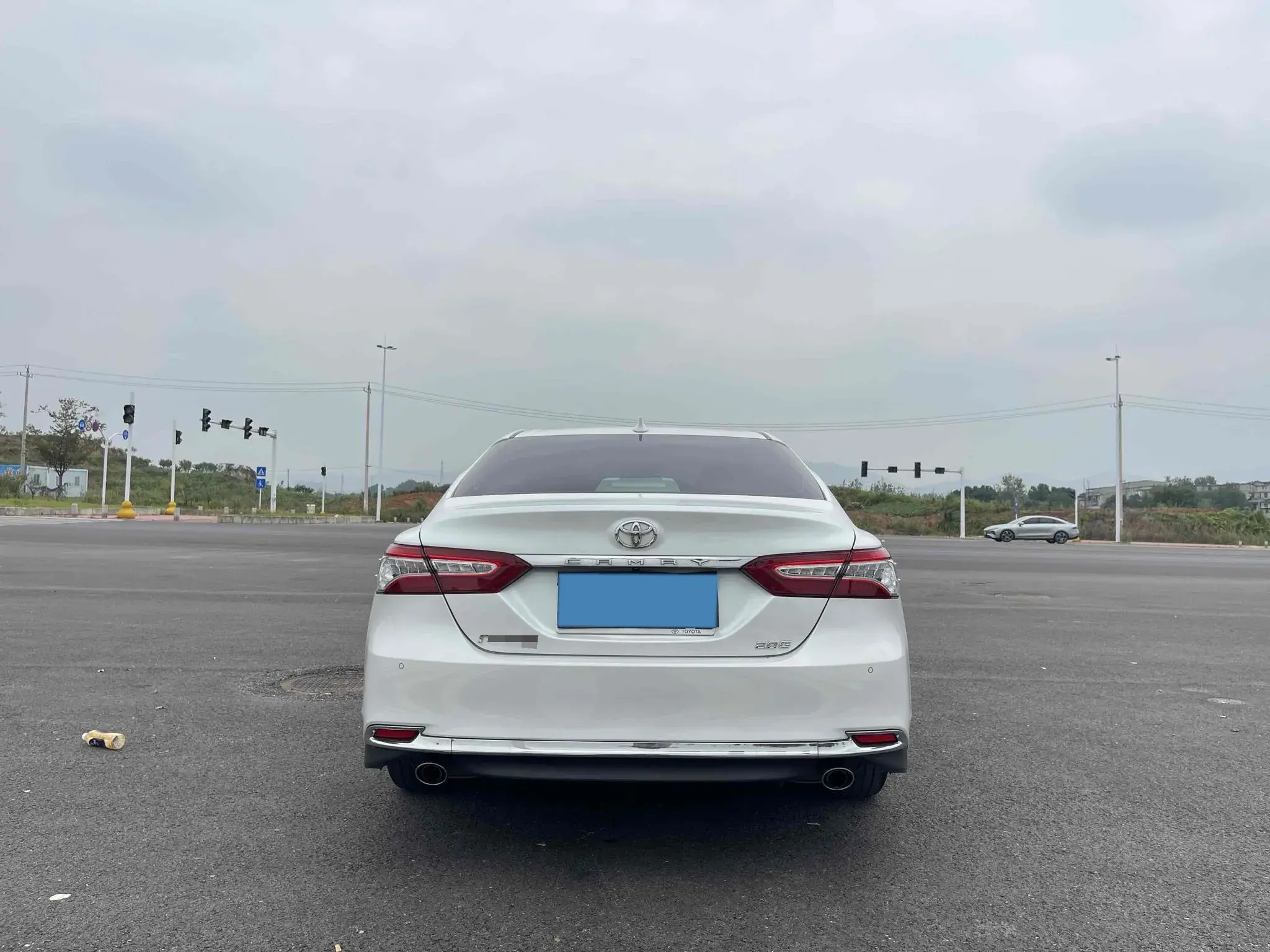 2021 TOYOTA CAMRY thumbnail 3