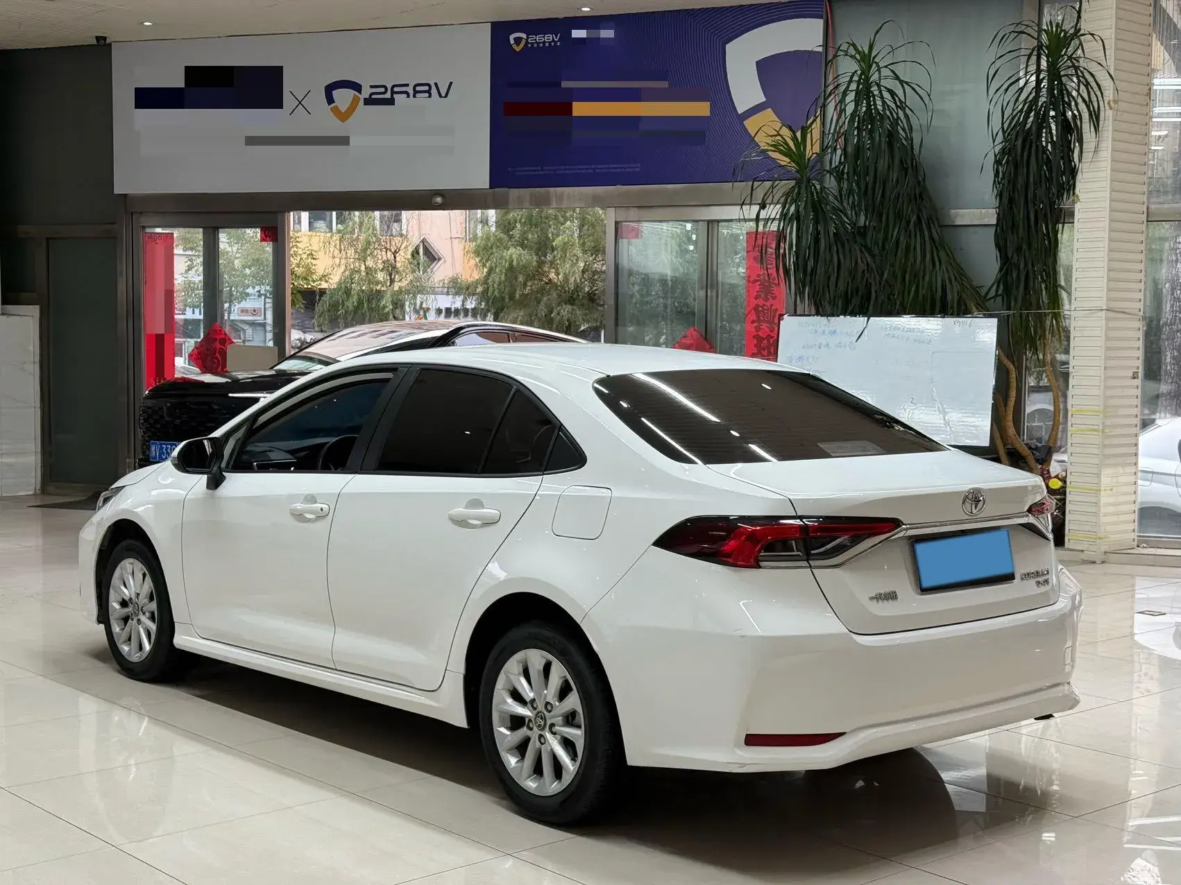 2022 TOYOTA COROLLA thumbnail 4