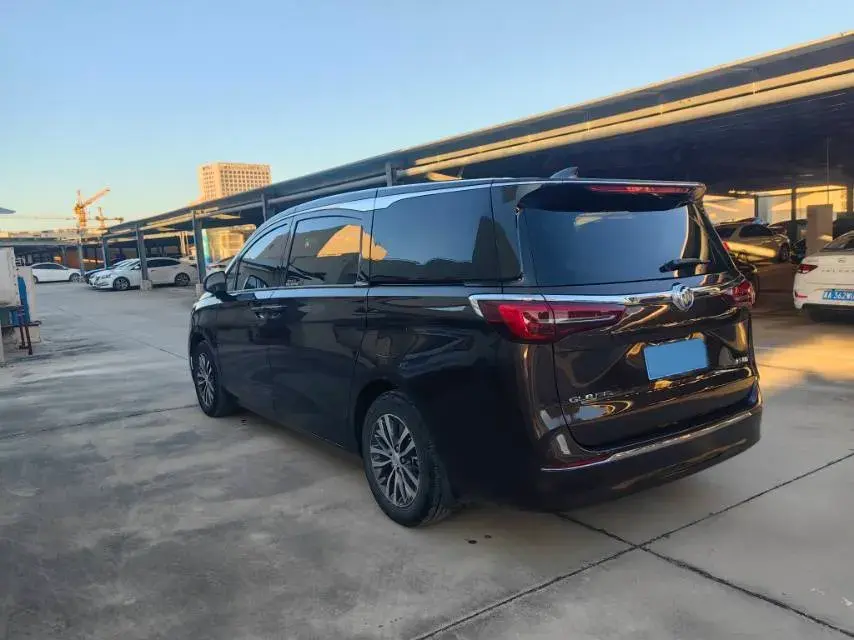 2020 BUICK GL8 thumbnail 3