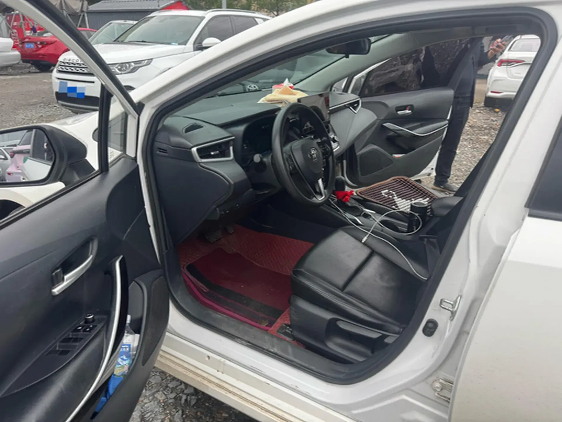 2023 TOYOTA COROLLA thumbnail 4