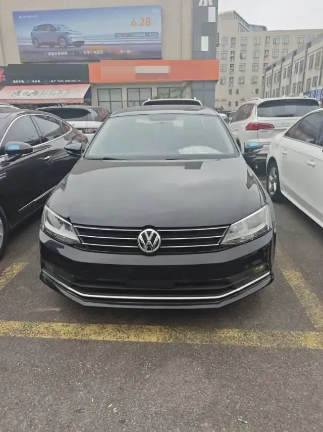 2018 VOLKSWAGEN SAGITAR thumbnail 2