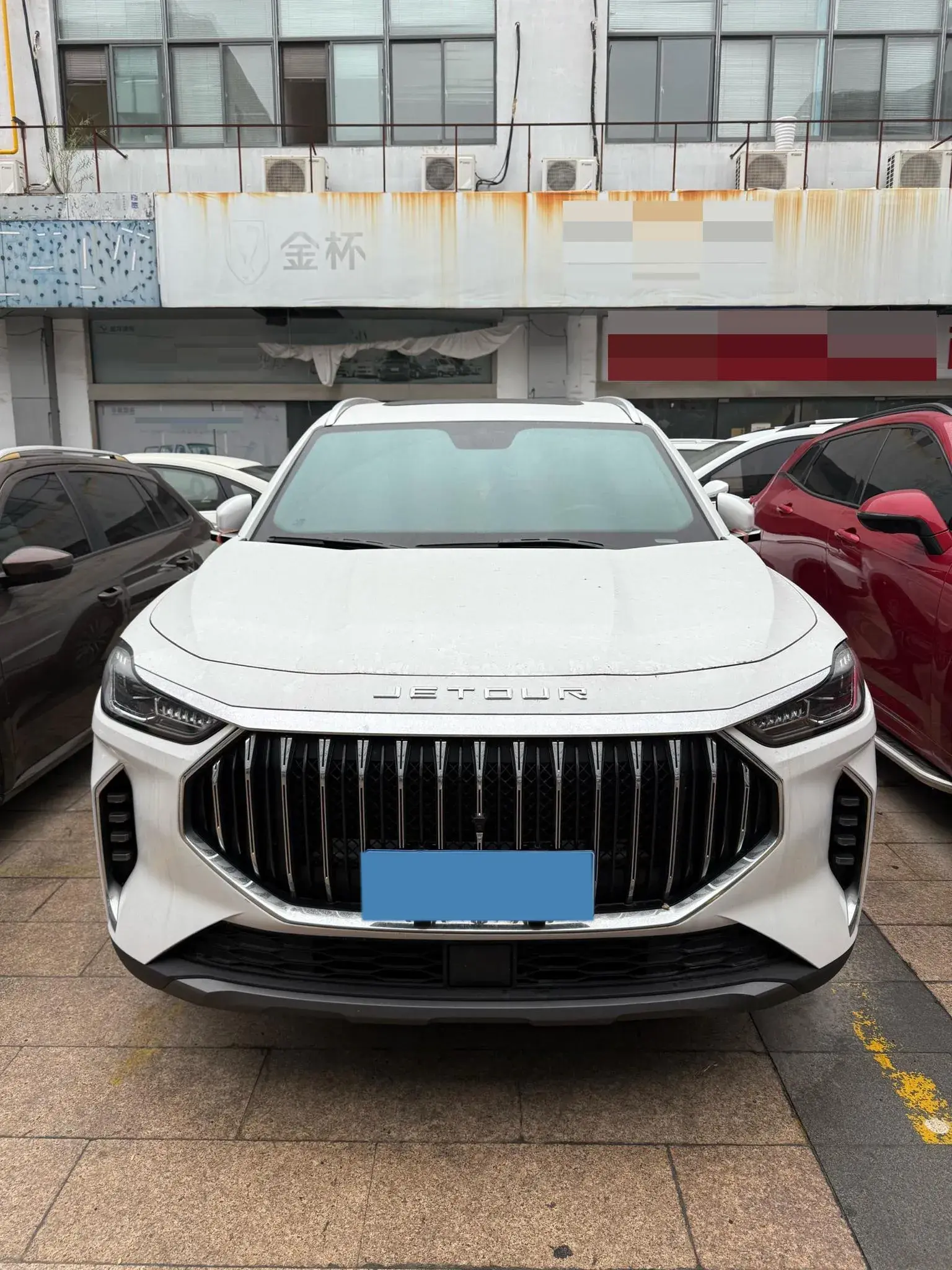 2023 JETOUR X70 thumbnail 2