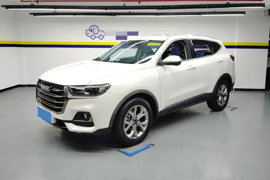 2021 HAVAL H6 view 1