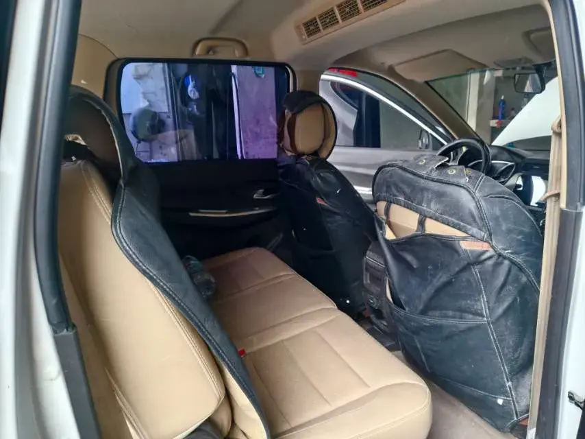 2019 WULING HONGGUANG thumbnail 4