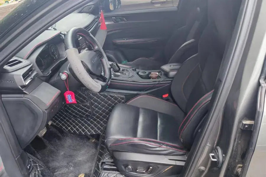 2020 LYNK&CO 05 thumbnail 3