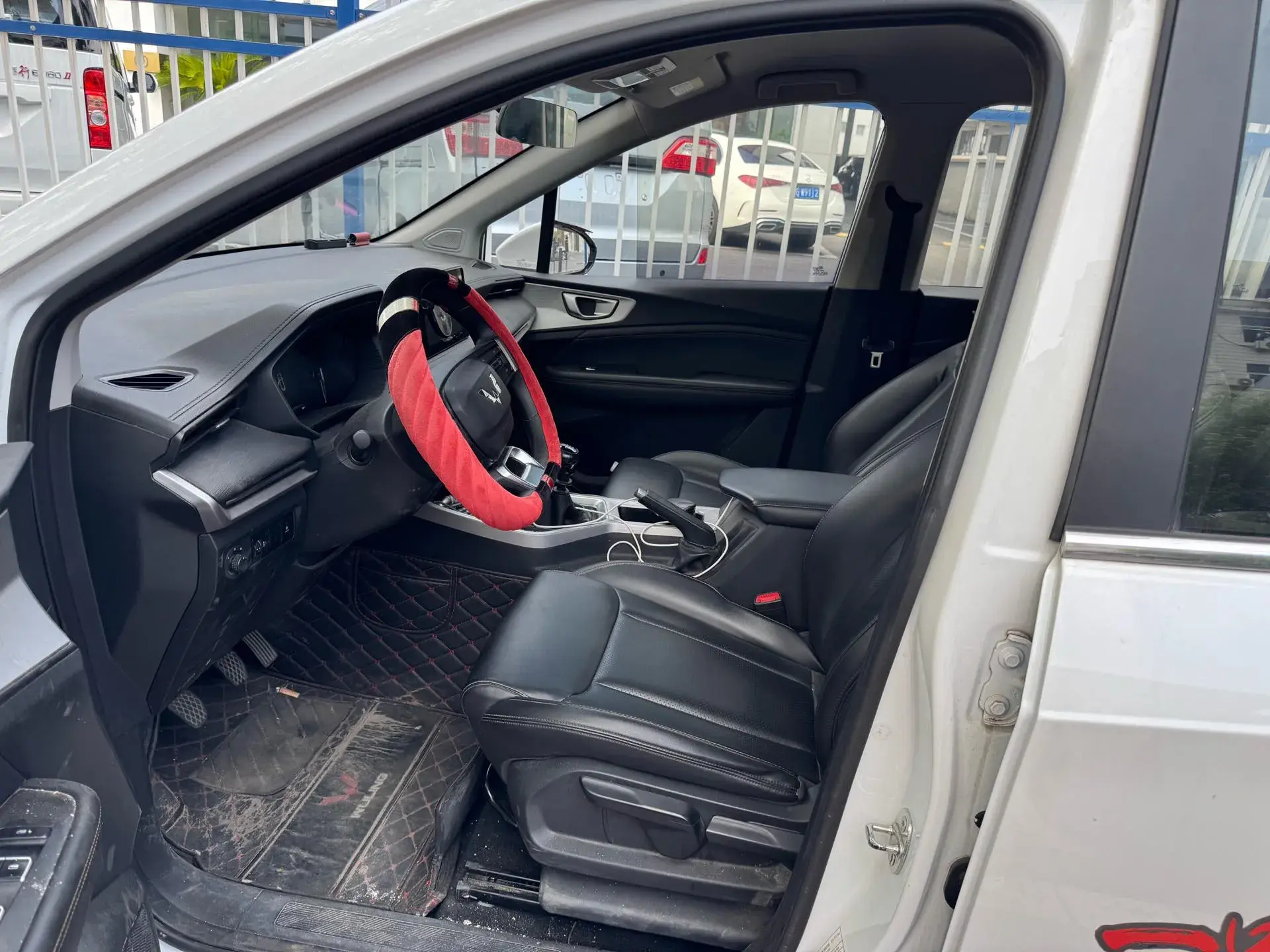 2022 WULING JIACHEN thumbnail 3