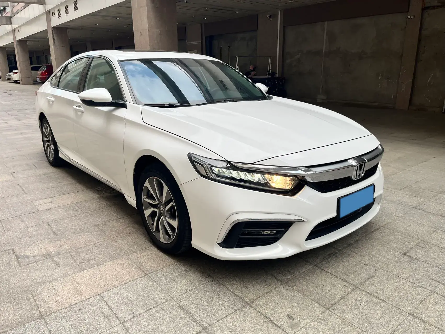 2019 HONDA INSPIRE thumbnail 2