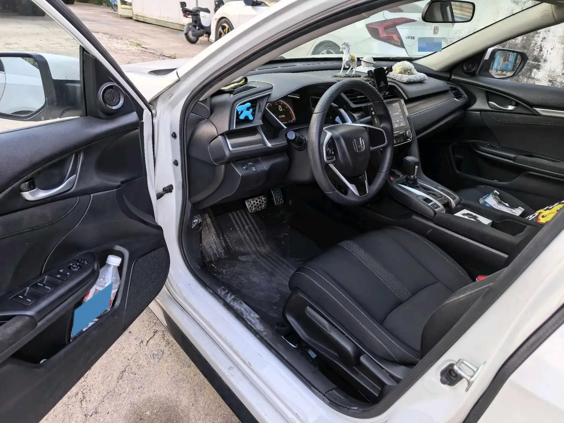 2019 HONDA CIVIC thumbnail 3